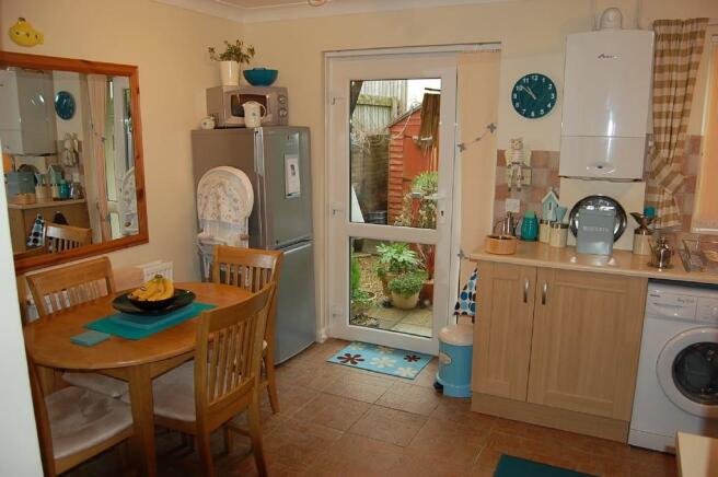 KITCHEN/DINER