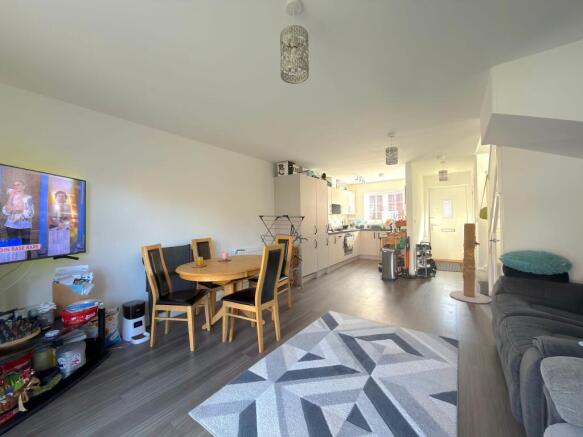 Living Room/Dining Room/Kitchen (1)