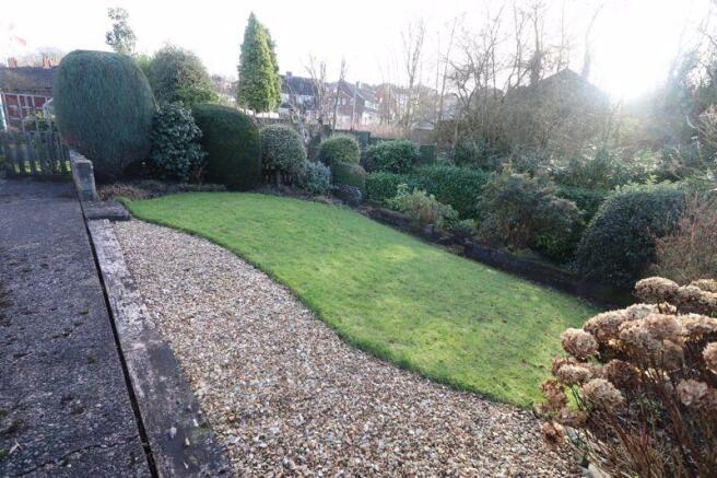 GARDEN 
