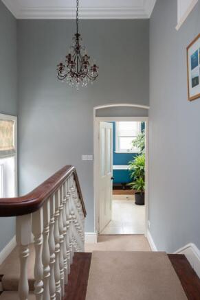 4 bed Detached for sale Image 12