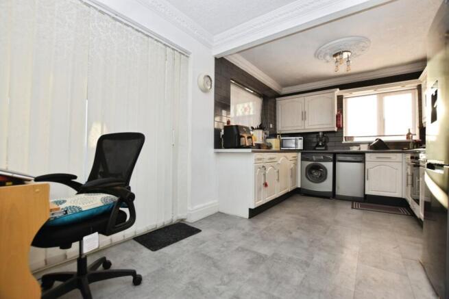 Kitchen / Diner
