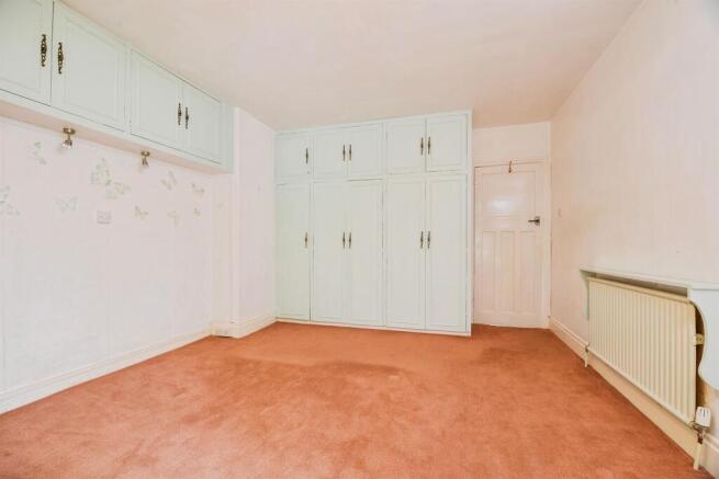 3 bed Semi-Detached for sale Image 11