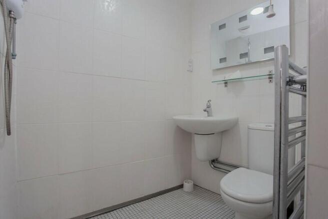 Annexe Bathroom