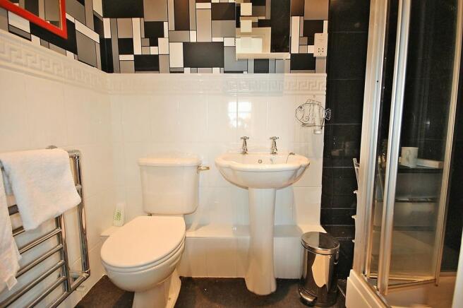Photo 10