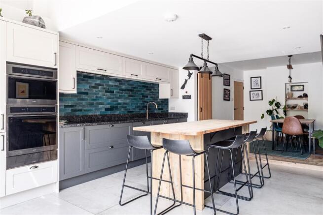 Maythorne, Haywards Heath Road-11.jpg
