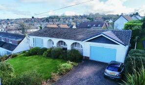 9 Alverton Lodge, Pine Court, Upper Colwyn Bay, Colwyn Bay LL28 5YL