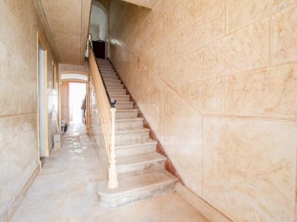 House with garden in Es Castell