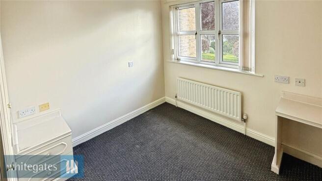 2 bed Terraced to rent Image 11
