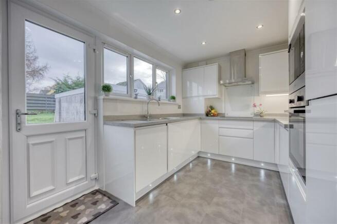 48_NETHERHOUSE_AVE_LENZIE_009.JPEG