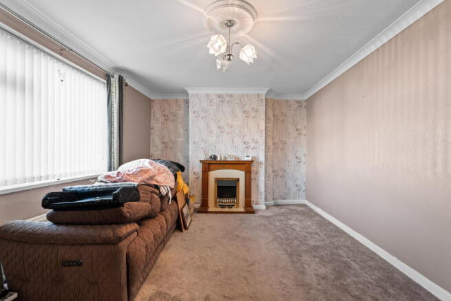 3 bed Semi-Detached for sale Image 5