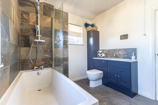 3 bed Semi-Detached for sale Image 11