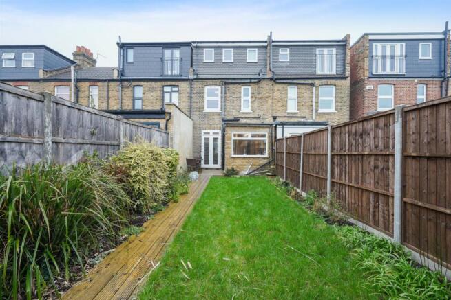 Large West Facing Garden