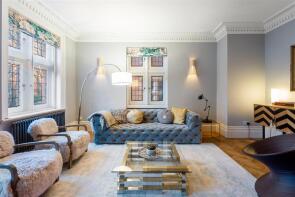 Flat 13, 35 Kensington House, Kensington Court, London W8 5BD