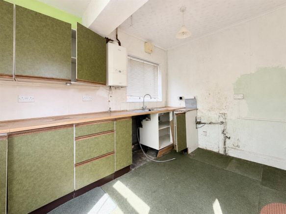 3 bed Detached for sale Image 5