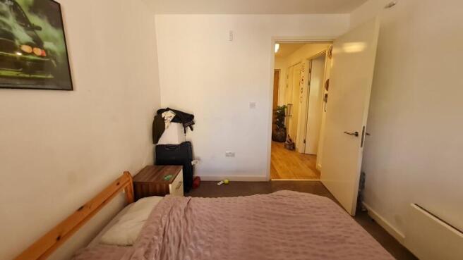 2 bed Flat to rent Image 8