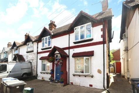 Walton Road, Woking, Surrey, GU21