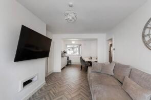 26b, Welling Way, Welling DA16 2RJ