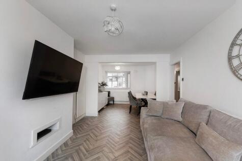 Welling Way, South Welling, DA16
