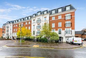 Flat 37, Central Walk, Station Approach, Epsom KT19 8BY