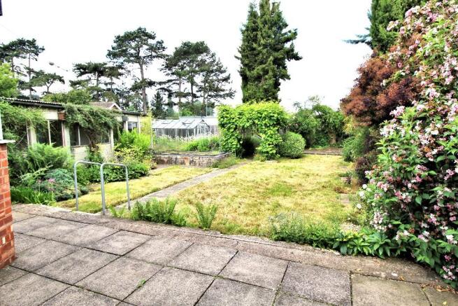 GARDEN VIEW 1