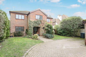 Briars Orchard, Shootersway Lane, Berkhamsted HP4 3NW