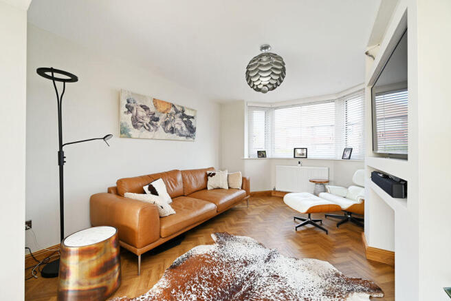3 bed Semi-Detached for sale Image 8