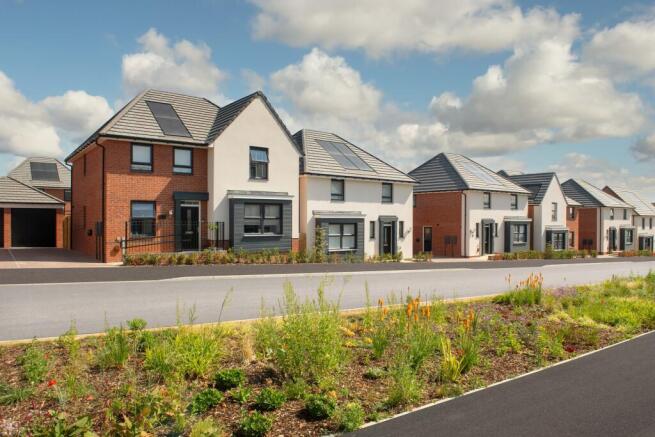 4 bed Detached for sale Image 11