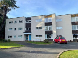8, Lancaster House, Belle Vue Road, Paignton TQ4 6HD