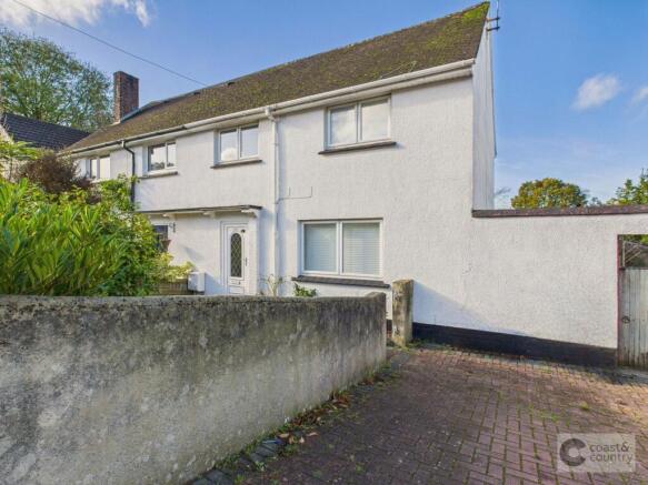 3-bed semi-detached on Oakland Road, Newton Abbot, TQ12, £260,000