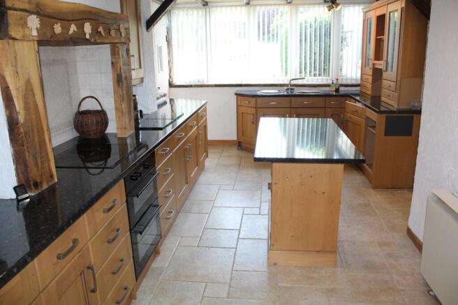 Fitted Kitchen