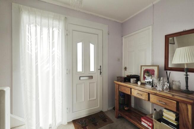 3 bed Semi-Detached for sale Image 11