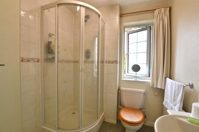 Shower Room.JPG
