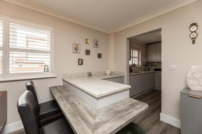 3 bed Detached Bungalow for sale Image 10