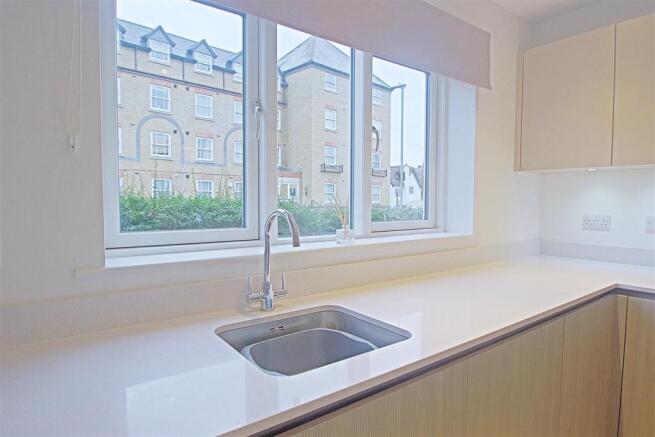 Kitchen 3.jpg