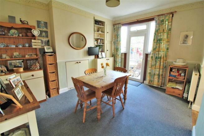 BREAKFAST ROOM