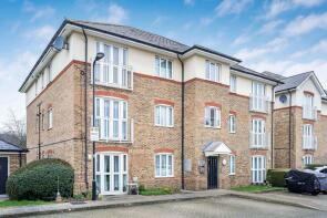 12, 4 Dragonfly House, Periwood Crescent, Greenford UB6 7FL