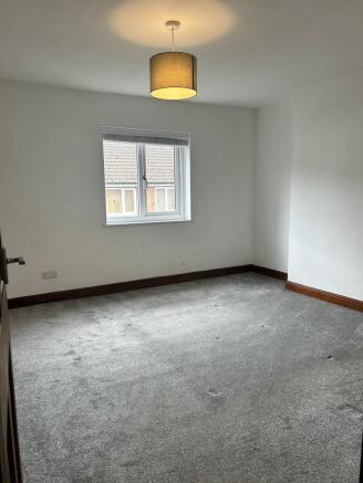 2 bed Terraced for sale Image 5