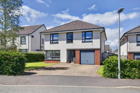14 Inchmarnock Avenue, Doonfoot, KA7 4BU
