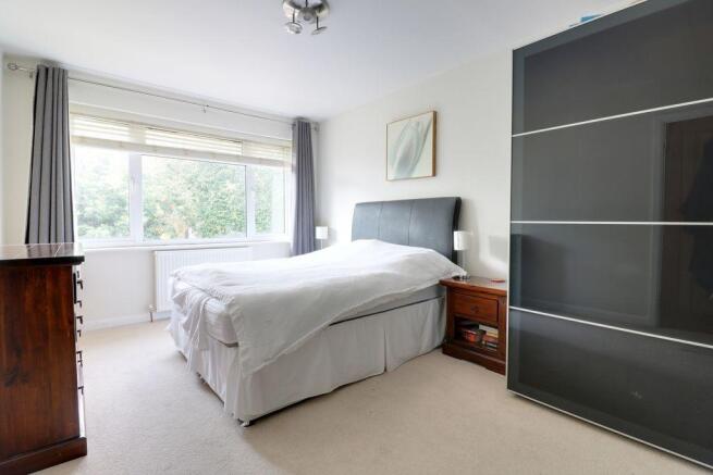 Bedroom 1 (Double)