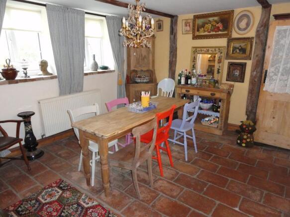 Photo 7