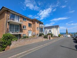 2, 28 Joanna Court, Prospect Road, Shanklin PO37 6AE