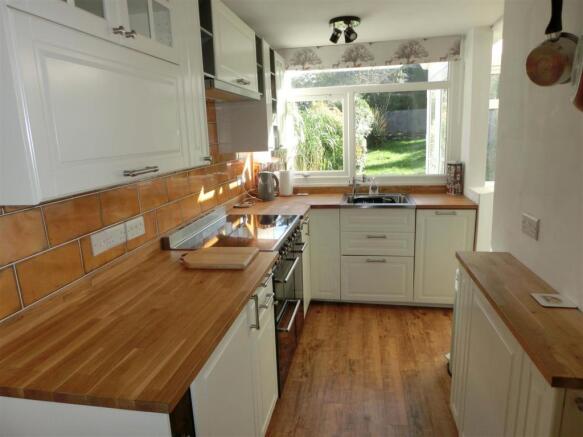 EXTENDED & REFITTED KITCHEN