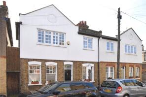 63, Straightsmouth, London SE10 9LB
