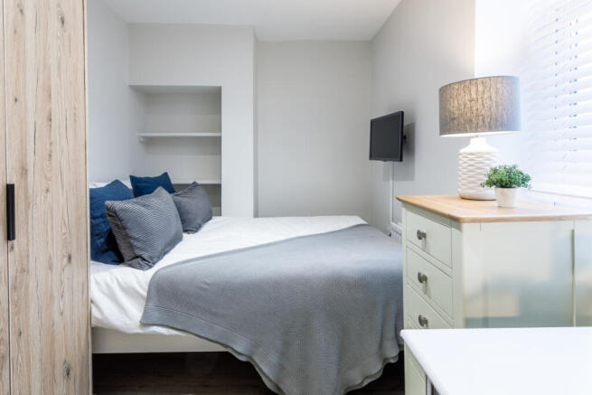 16CPS - Bedroom