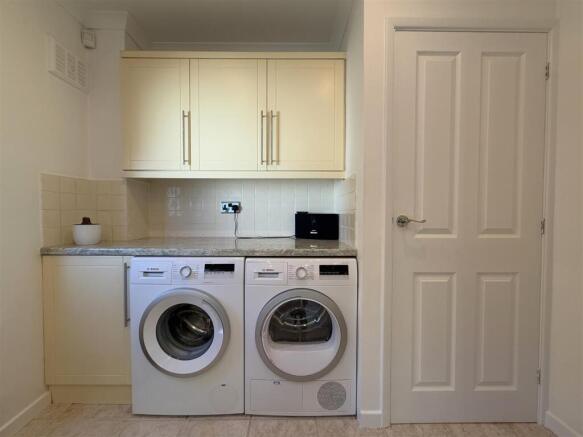 Kitchen C.JPG