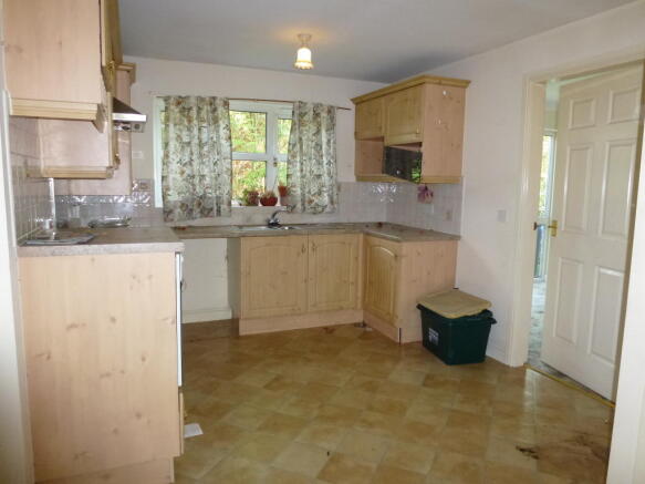 Kitchen Pic 3
