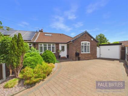Minehead Avenue, Flixton, Trafford, M41 6ED