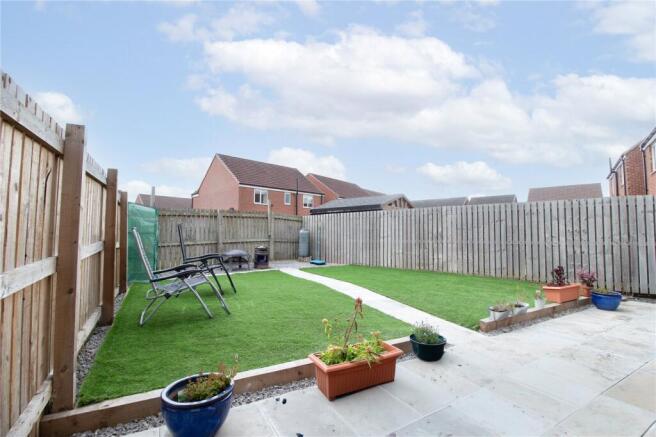 4 bed Detached for sale Image 11