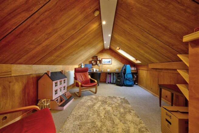 Loft Room 2