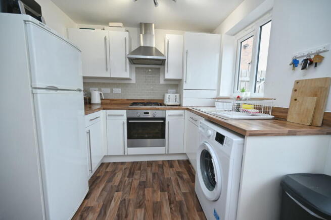 2 bed Town House for sale Image 5